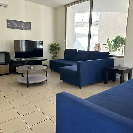 Modern Center With Pool Apartamento